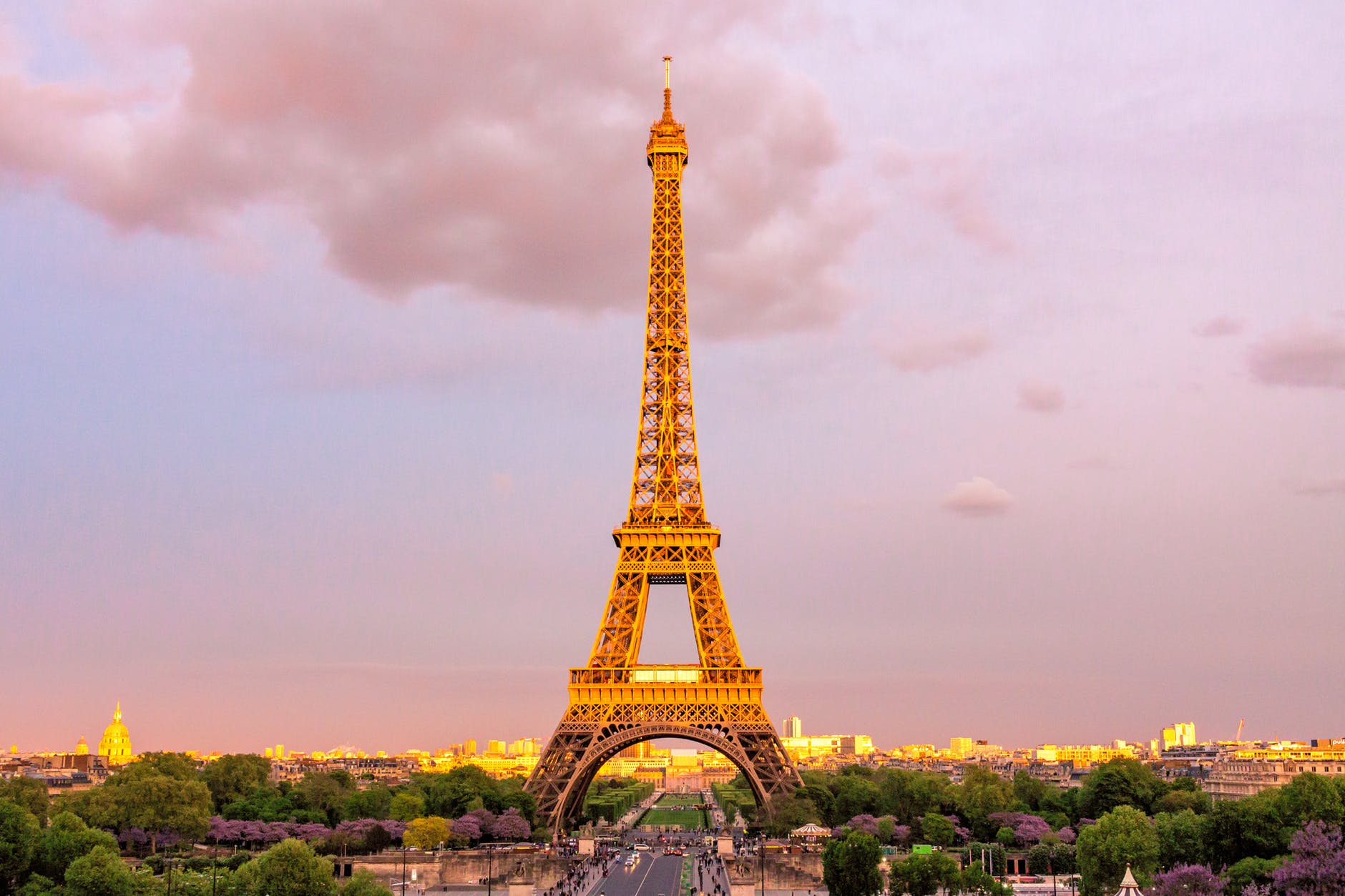 Phrases You Should Know Before Visiting France