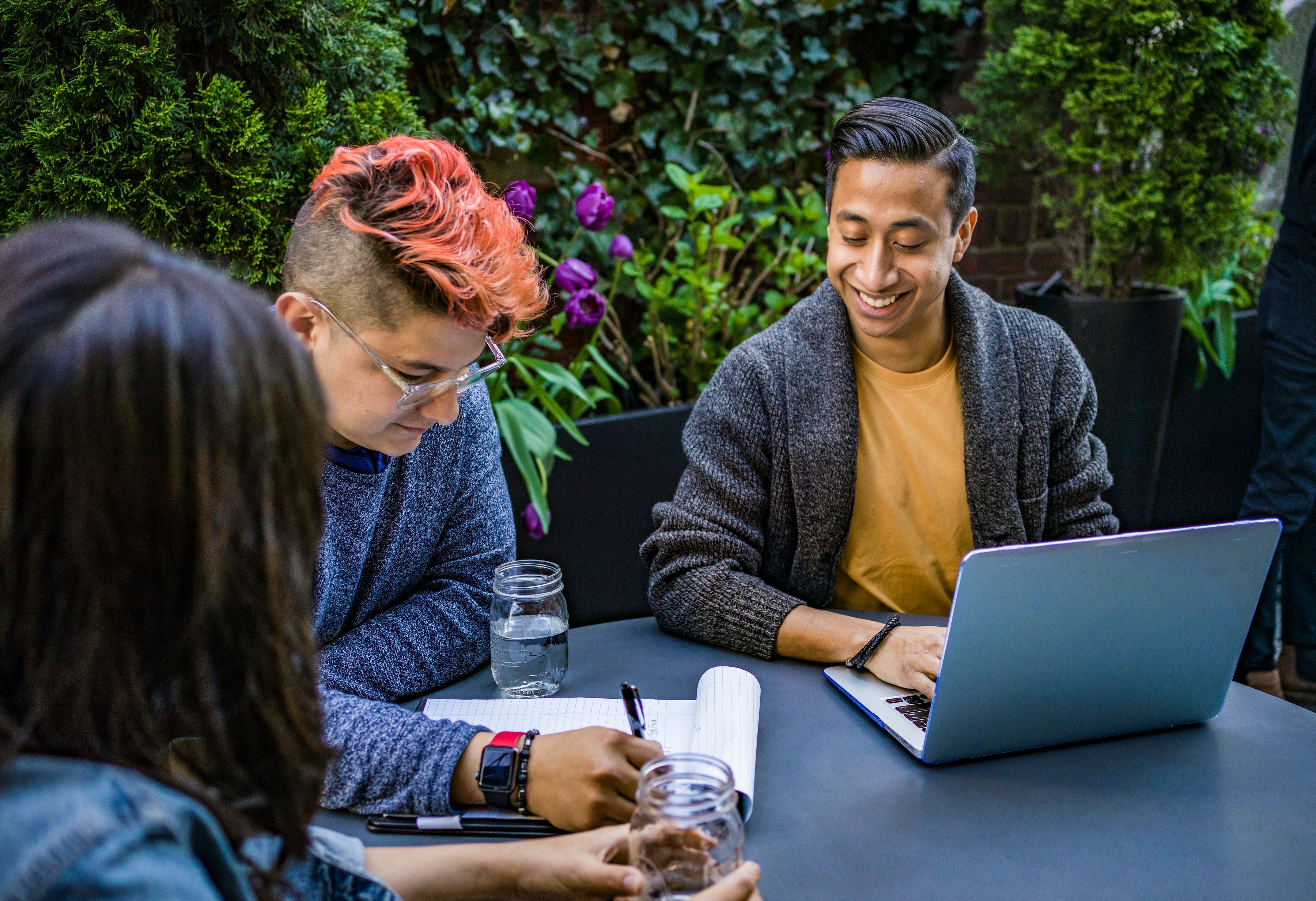4 Hacks to Start Learning Your New Language